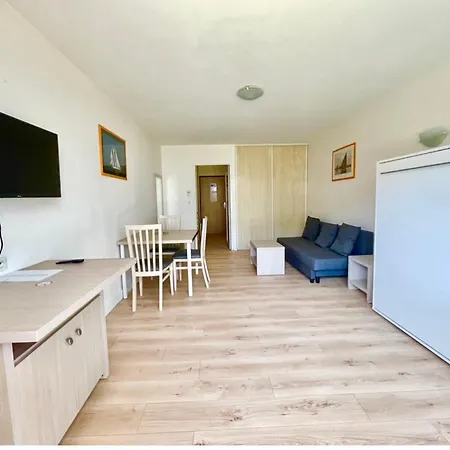דירה Caporizon-l'archipel-t1-piscine-centre Ville-terrasse