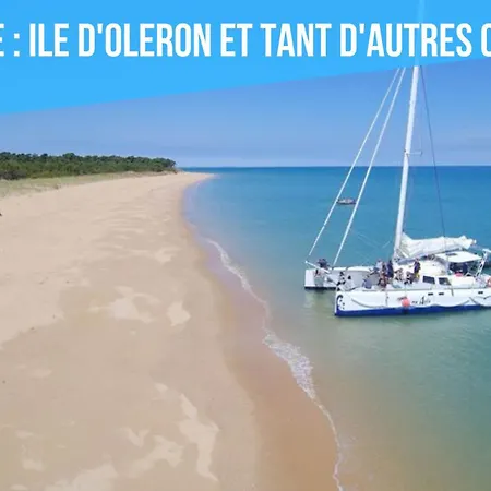 Caporizon-l'archipel-t1-piscine-centre Ville-terrasse Appartement *