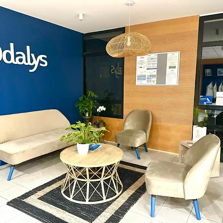 Caporizon-l'archipel-t1-piscine-centre Ville-terrasse Appartement La Rochelle (Charente-Maritime)