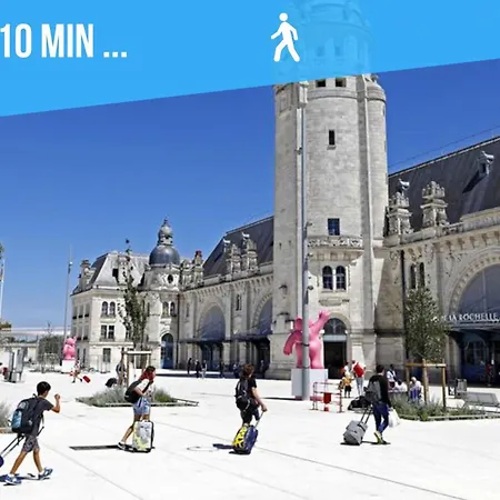 Caporizon-l'archipel-t1-piscine-centre Ville-terrasse *