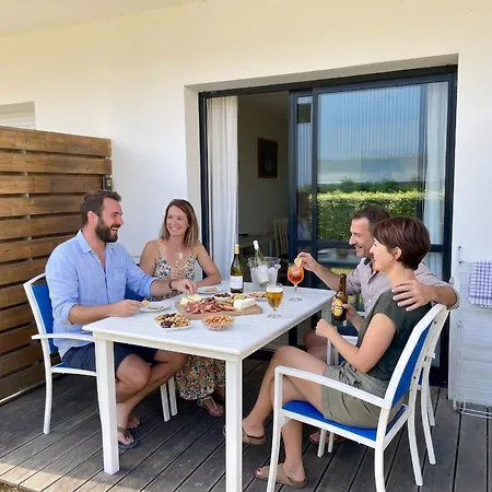 Caporizon-l'archipel-t1-piscine-centre Ville-terrasse Daire La Rochelle (Charente-Maritime)